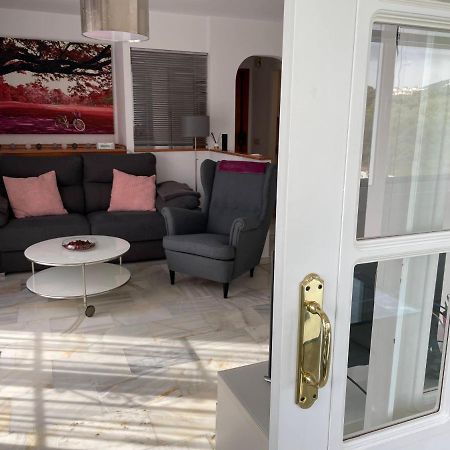 Apartamento en Torremolinos con piscina Exterior foto