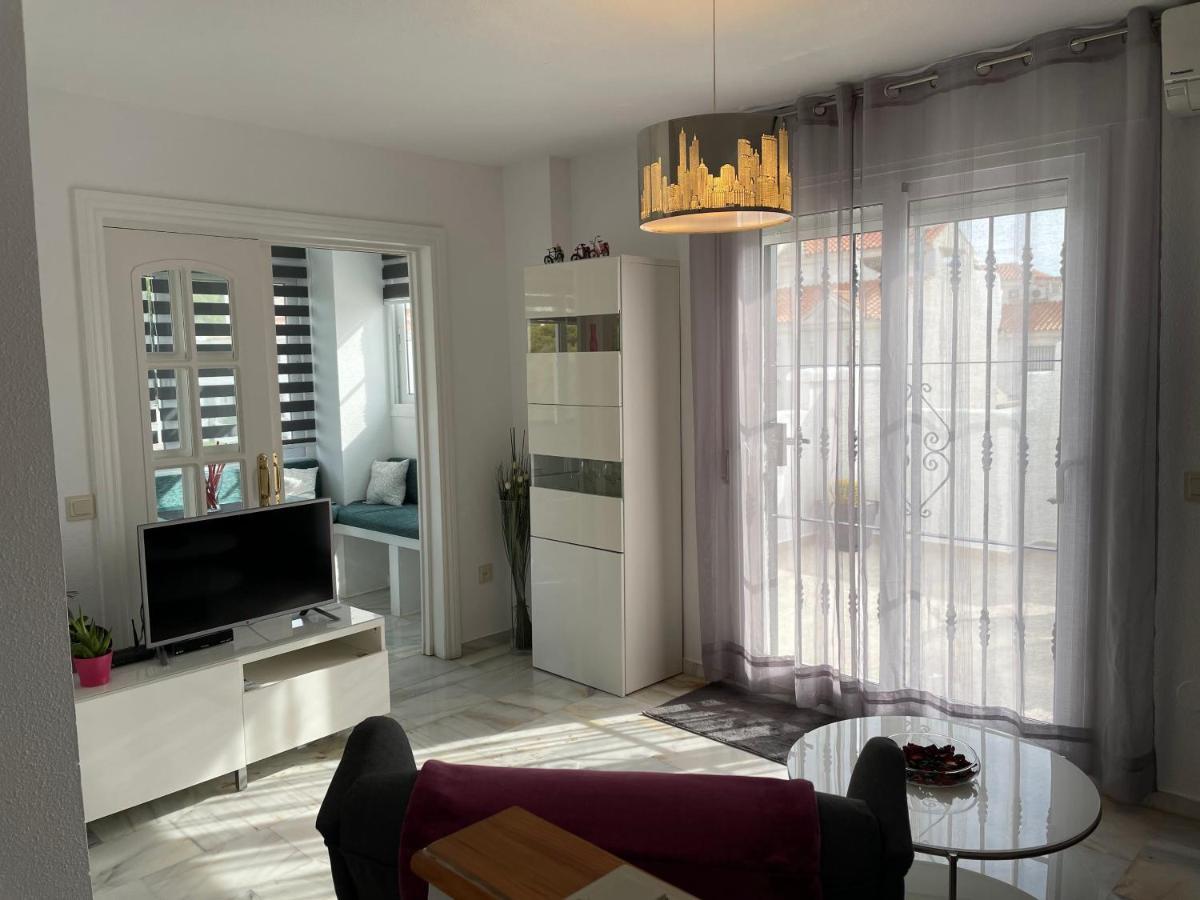 Apartamento en Torremolinos con piscina Exterior foto