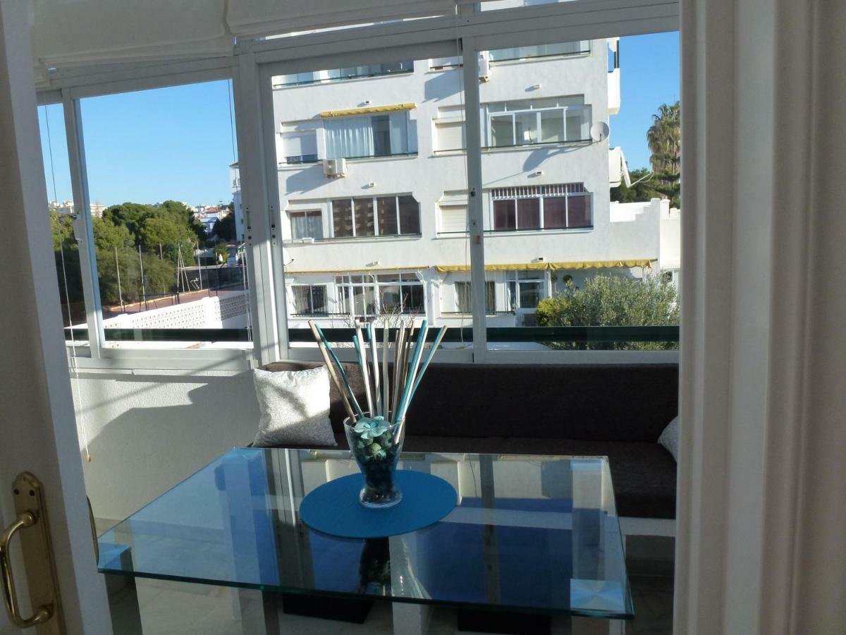 Apartamento en Torremolinos con piscina Exterior foto